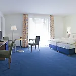 Parkhotel Iv Jahreszeiten 4*