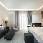Parkhotel Iv Jahreszeiten فندق Ostseebad Kühlungsborn