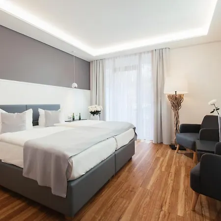 Parkhotel IV Jahreszeiten Kuehlungsborn