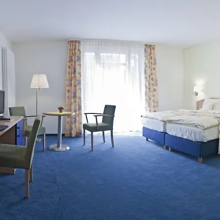 Parkhotel Iv Jahreszeiten 4*