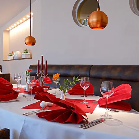 酒店 Parkhotel Iv Jahreszeiten