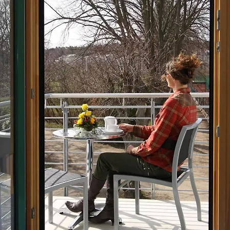 Parkhotel IV Jahreszeiten Kuehlungsborn Hotel 4*
