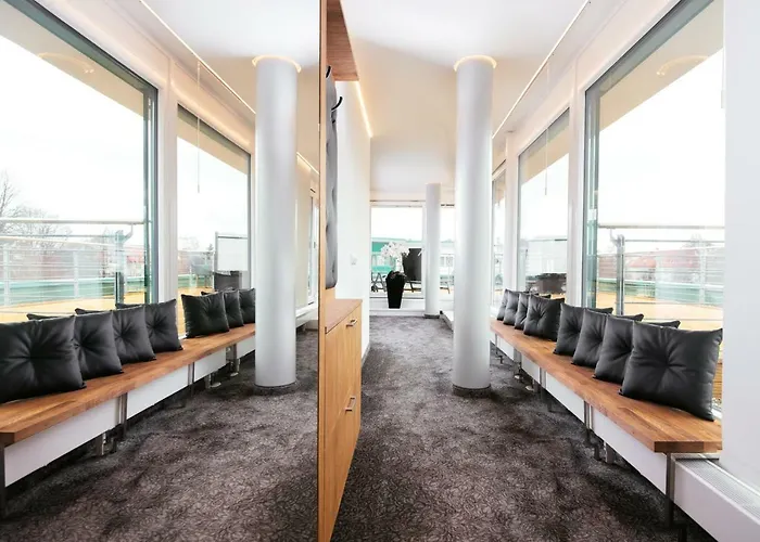 Parkhotel Iv Jahreszeiten 호텔 Ostseebad Kühlungsborn